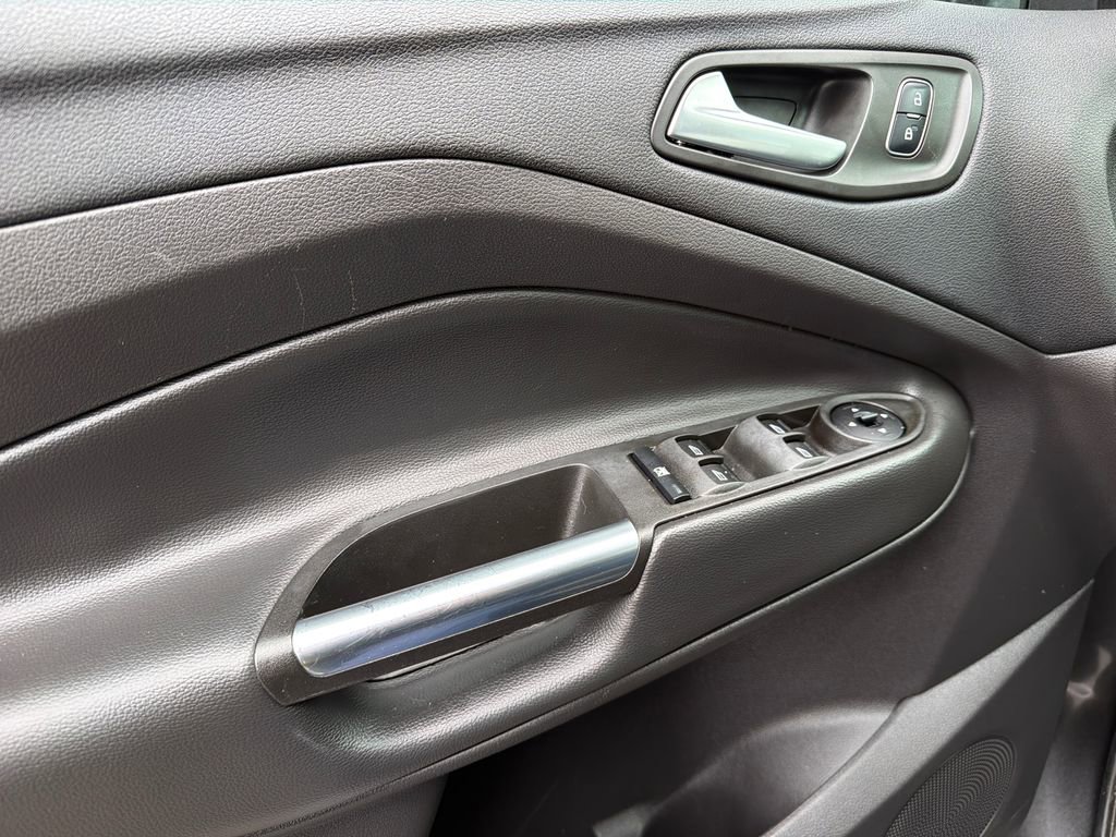 Used 2018 Ford Escape SEL AWD/4WD image 31