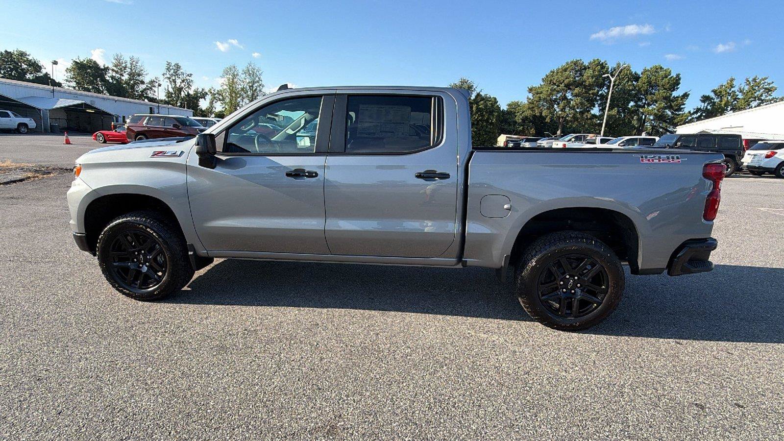 New 2026 Chevrolet Silverado 1500 LT Trail Boss w/ LT Trail Boss Premium Package AWD/4WD image 12