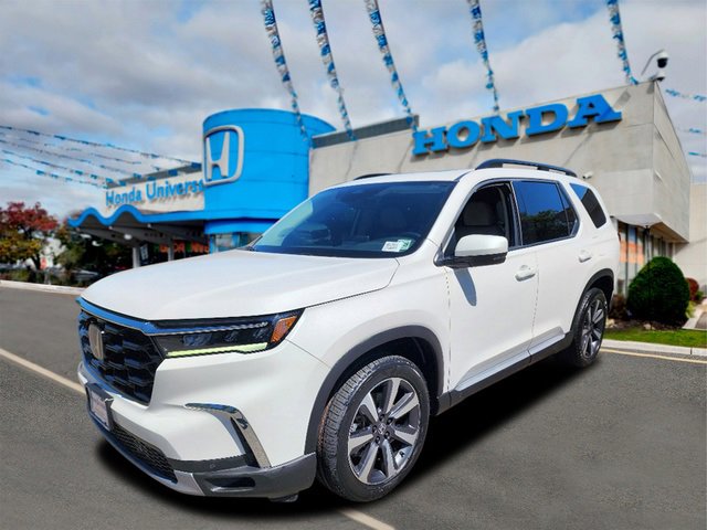 Used 2023 Honda Pilot Touring