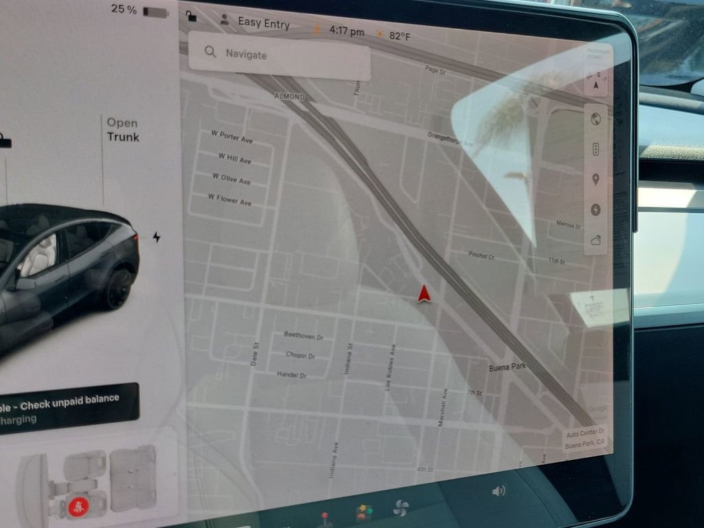 Used 2021 Tesla Model Y Long Range AWD/4WD image 14
