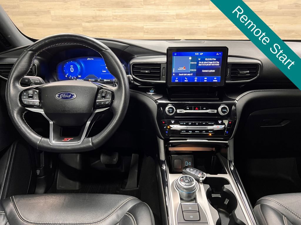 Used 2021 Ford Explorer ST image 2