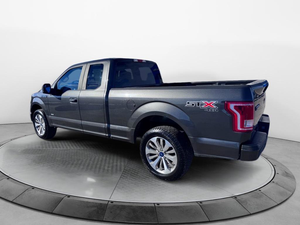 Used 2017 Ford F150 XL w/ Equipment Group 101A Mid image 3