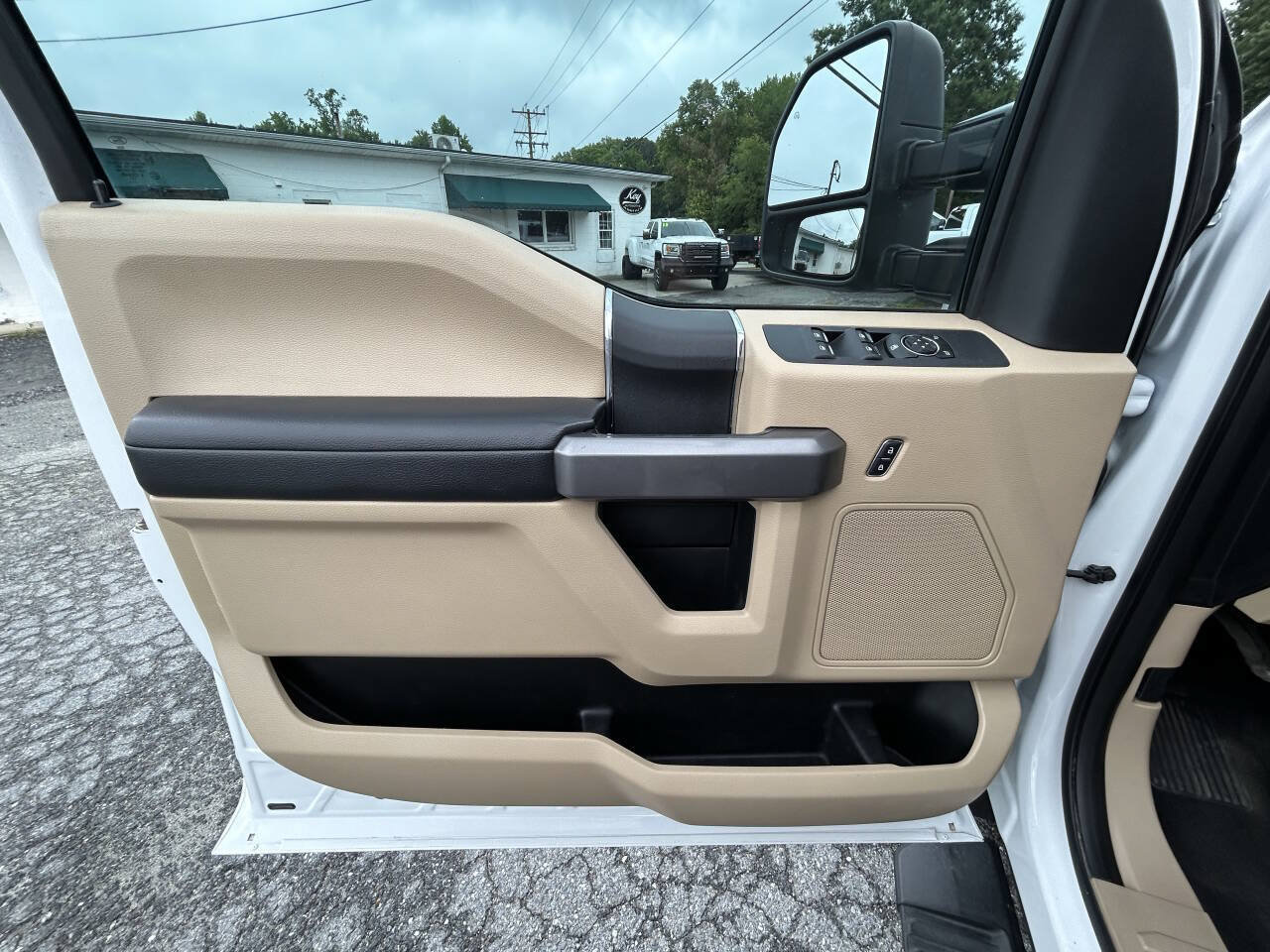 Used 2018 Ford F250 XLT w/ XLT Value Package AWD/4WD image 20