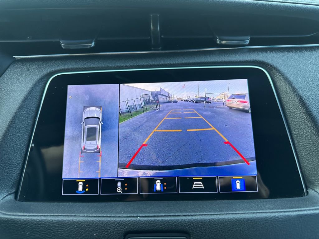 Used 2022 Cadillac XT4 Premium Luxury w/ Enhanced Visibility Package image 49