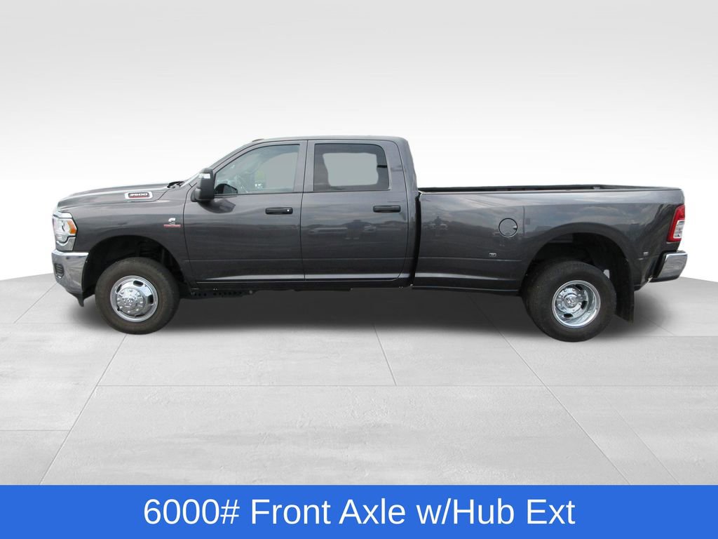 Used 2024 RAM 3500 Tradesman w/ Chrome Appearance Group AWD/4WD image 2