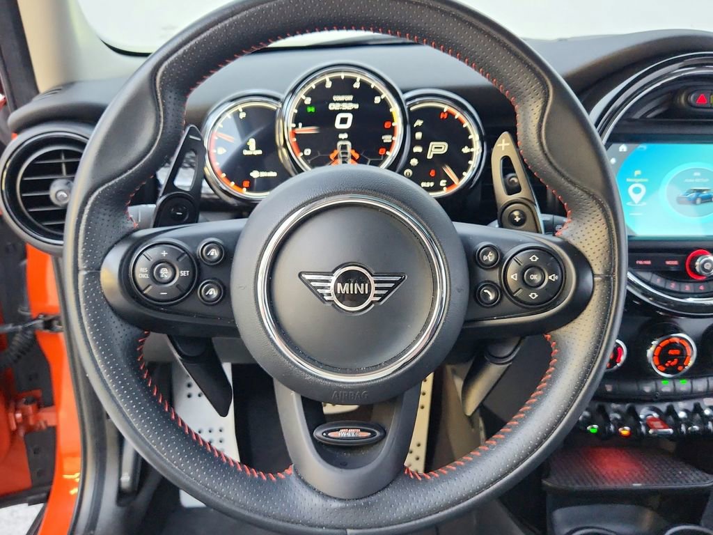 Used 2021 MINI Cooper S w/ Driver Assistance Package image 30