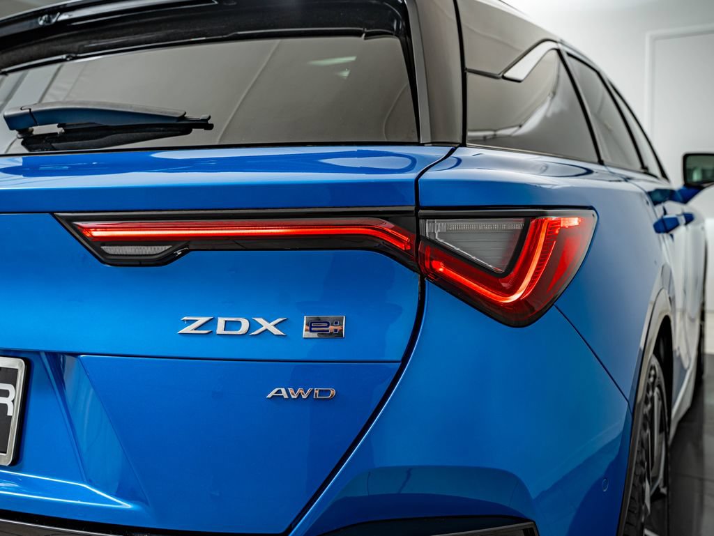 Certified 2024 Acura ZDX Type S AWD/4WD image 15