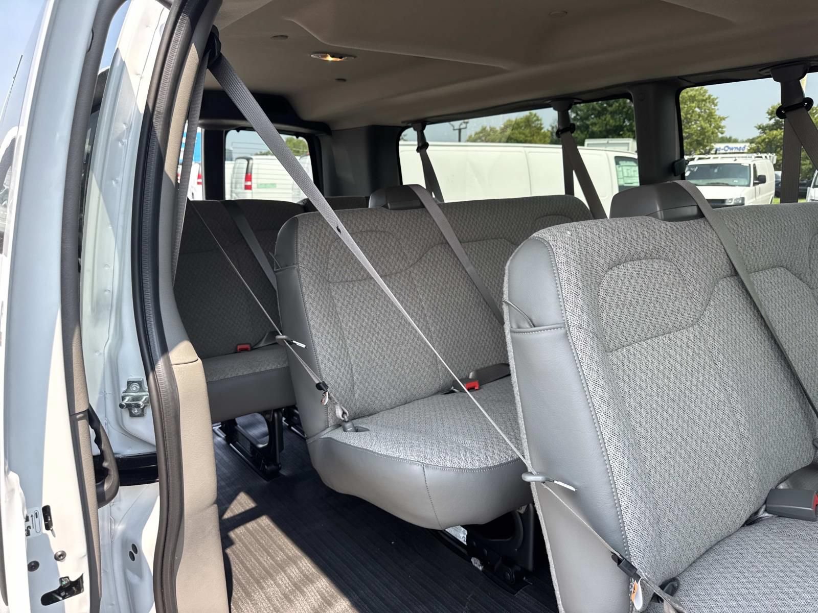New 2026 Chevrolet Express 3500 LS w/ Chrome Appearance Package RWD image 12