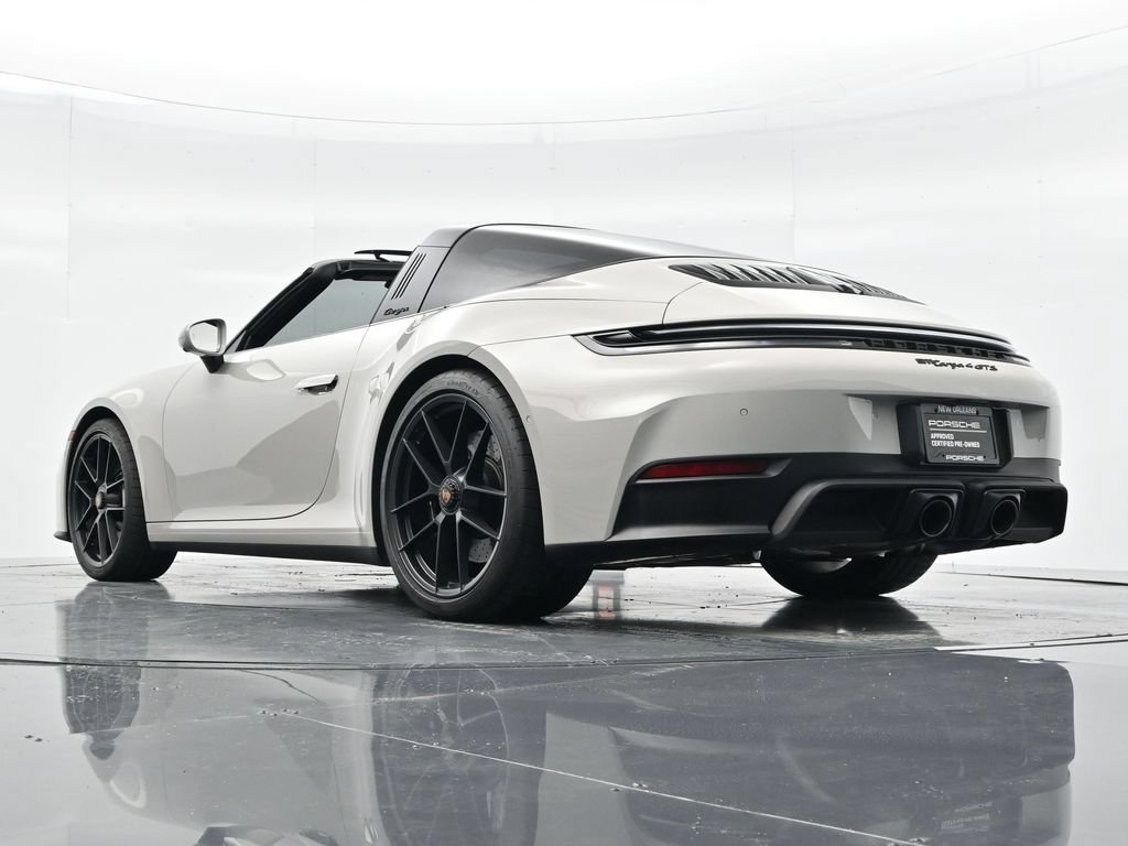 Certified 2025 Porsche 911 Targa 4 GTS AWD/4WD image 30