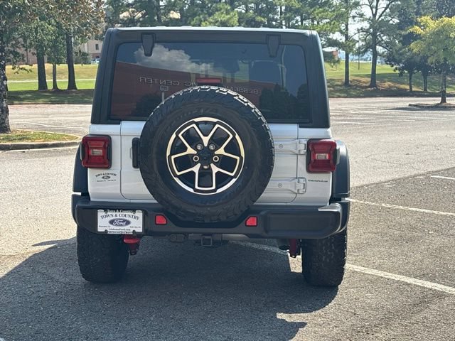 Used 2026 Jeep Wrangler Unlimited Rubicon AWD/4WD image 7