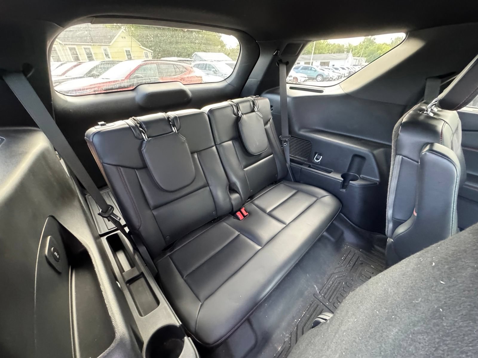 Used 2025 Ford Explorer ST AWD/4WD image 30