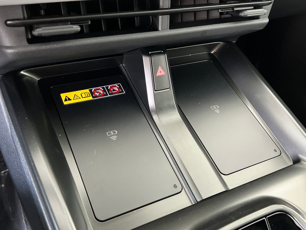 Certified 2026 Subaru Solterra Premium image 30