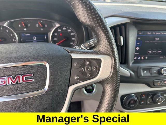 Used 2023 GMC Terrain SLE w/ Driver Convenience Package image 18