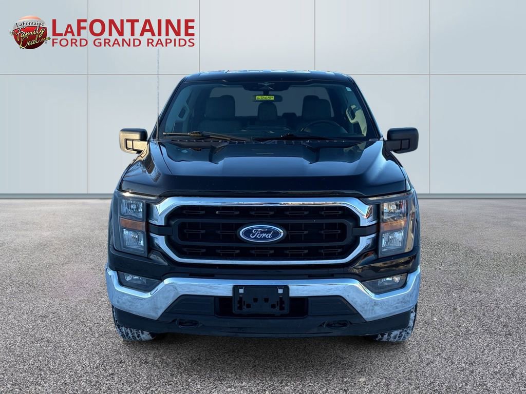 Used 2023 Ford F150 Lariat image 2