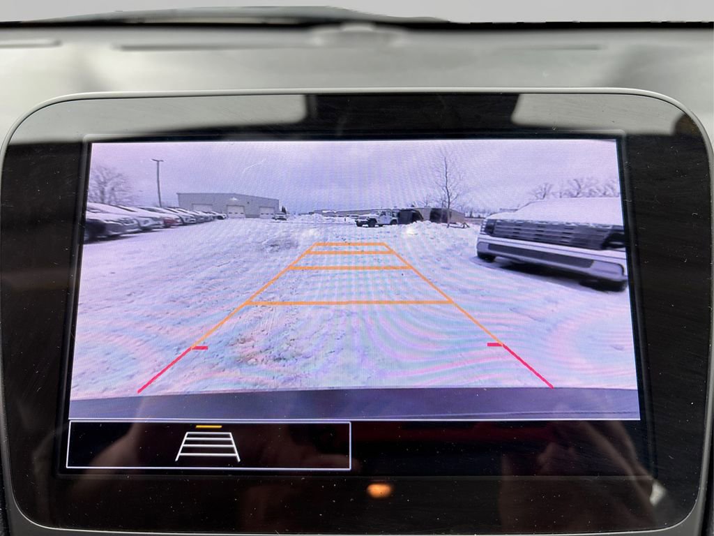 Used 2025 Chevrolet Malibu LT image 31