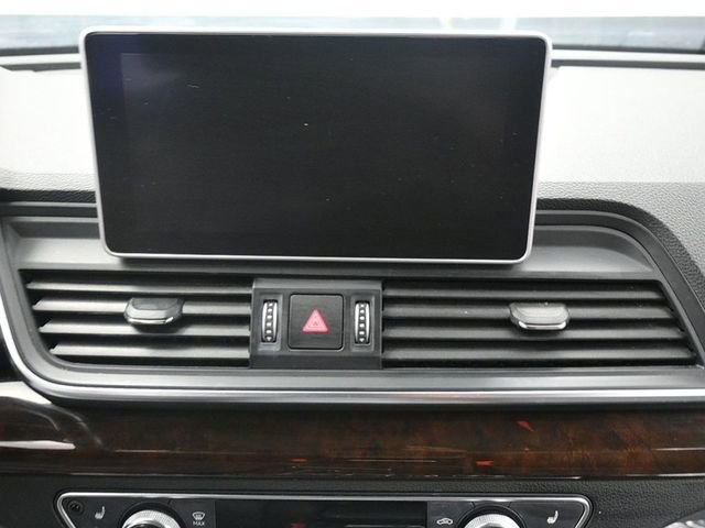 Used 2020 Audi Q5 2.0T Premium Plus image 17