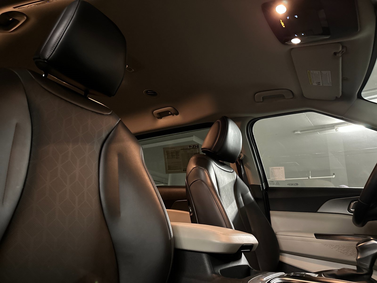 Certified 2024 Kia Carnival LX image 17