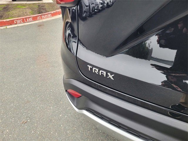 Used 2026 Chevrolet Trax LT image 6