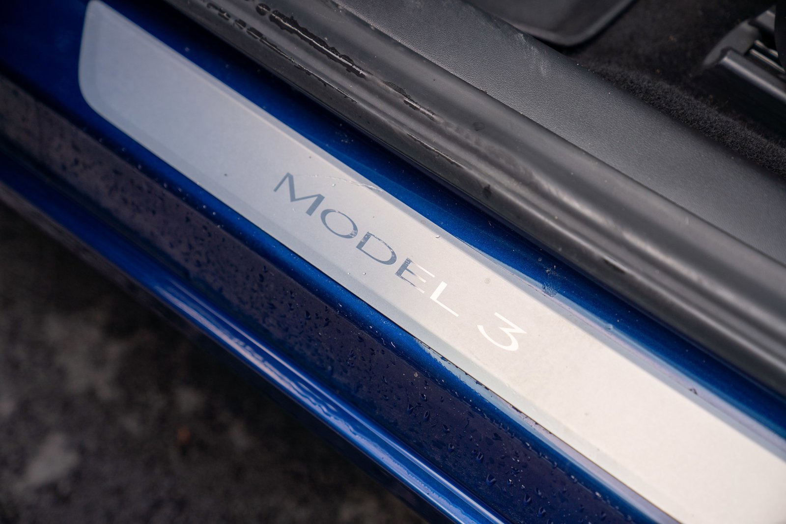 Used 2018 Tesla Model 3 Long Range image 11