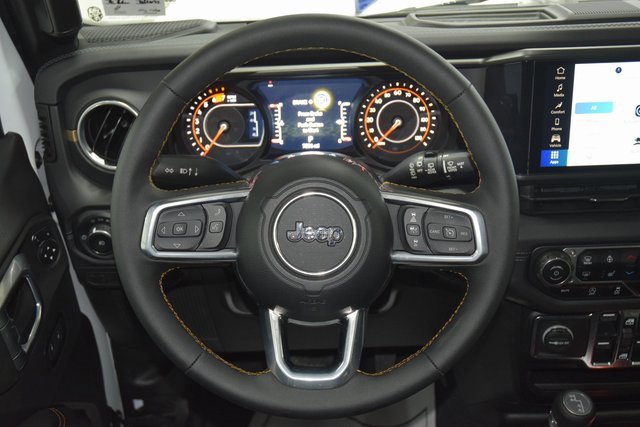 Used 2024 Jeep Wrangler Sahara w/ Safety Group image 36