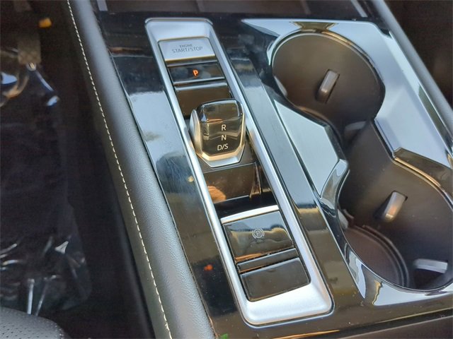 Certified 2024 Volkswagen Atlas SE image 26