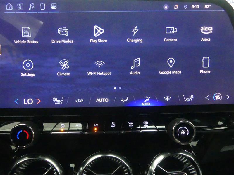 Used 2025 Chevrolet Blazer EV LT image 15