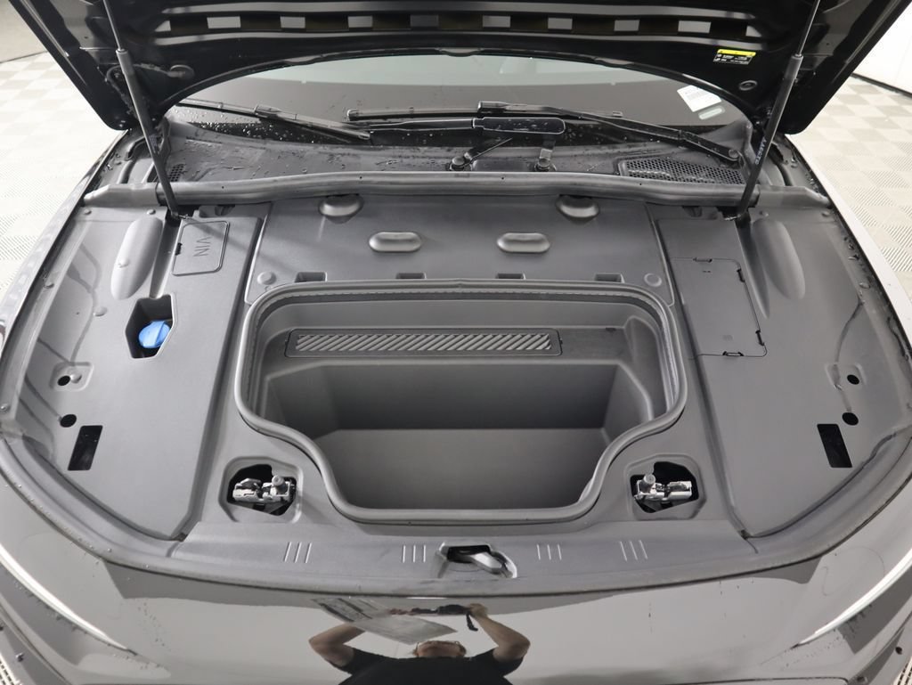 New 2025 Audi A6 e-tron Premium Plus RWD image 31
