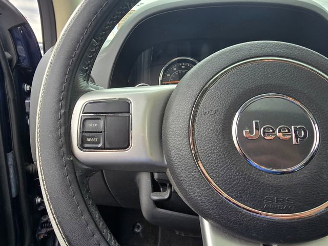 Used 2017 Jeep Compass High Altitude AWD/4WD image 24