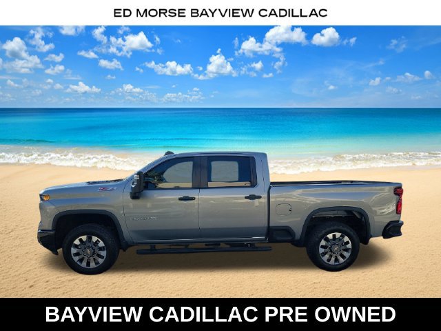 Used 2025 Chevrolet Silverado 2500 Custom w/ Custom Value Package AWD/4WD image 2