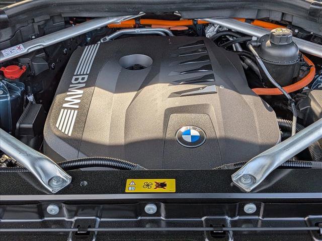 New 2026 BMW X5 xDrive50e image 18