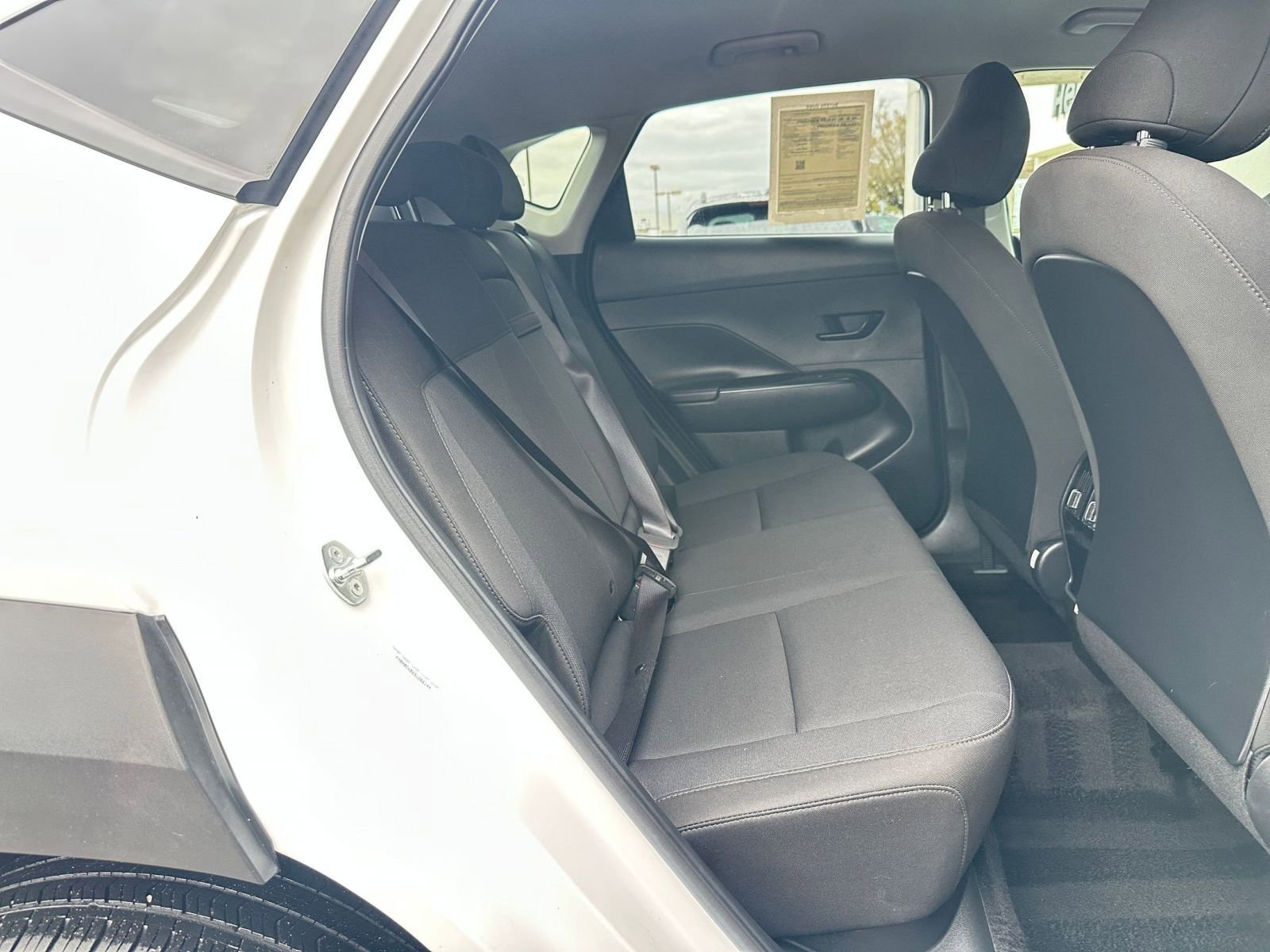 Used 2025 Hyundai Kona SEL image 39