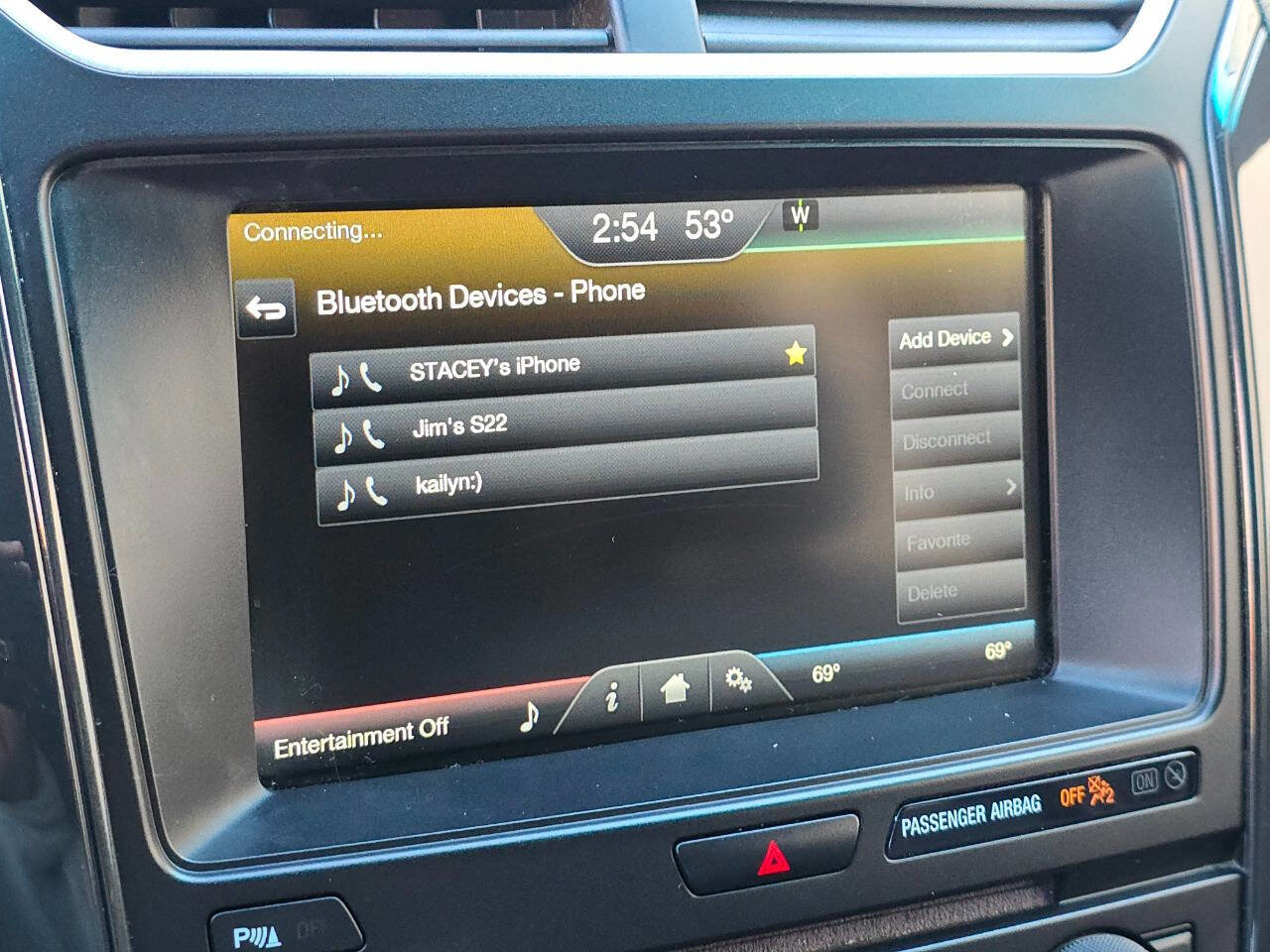 Used 2016 Ford Explorer XLT w/ Equipment Group 202A image 9