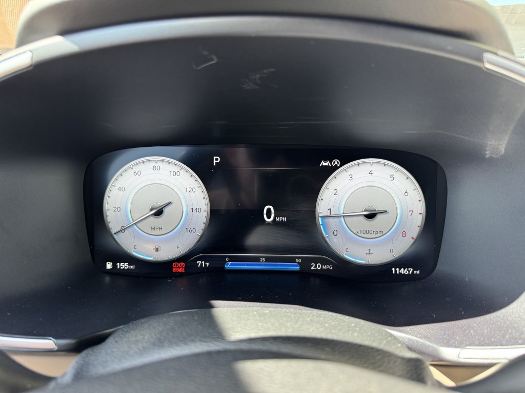 Used 2023 Hyundai Santa Fe Limited AWD/4WD image 17