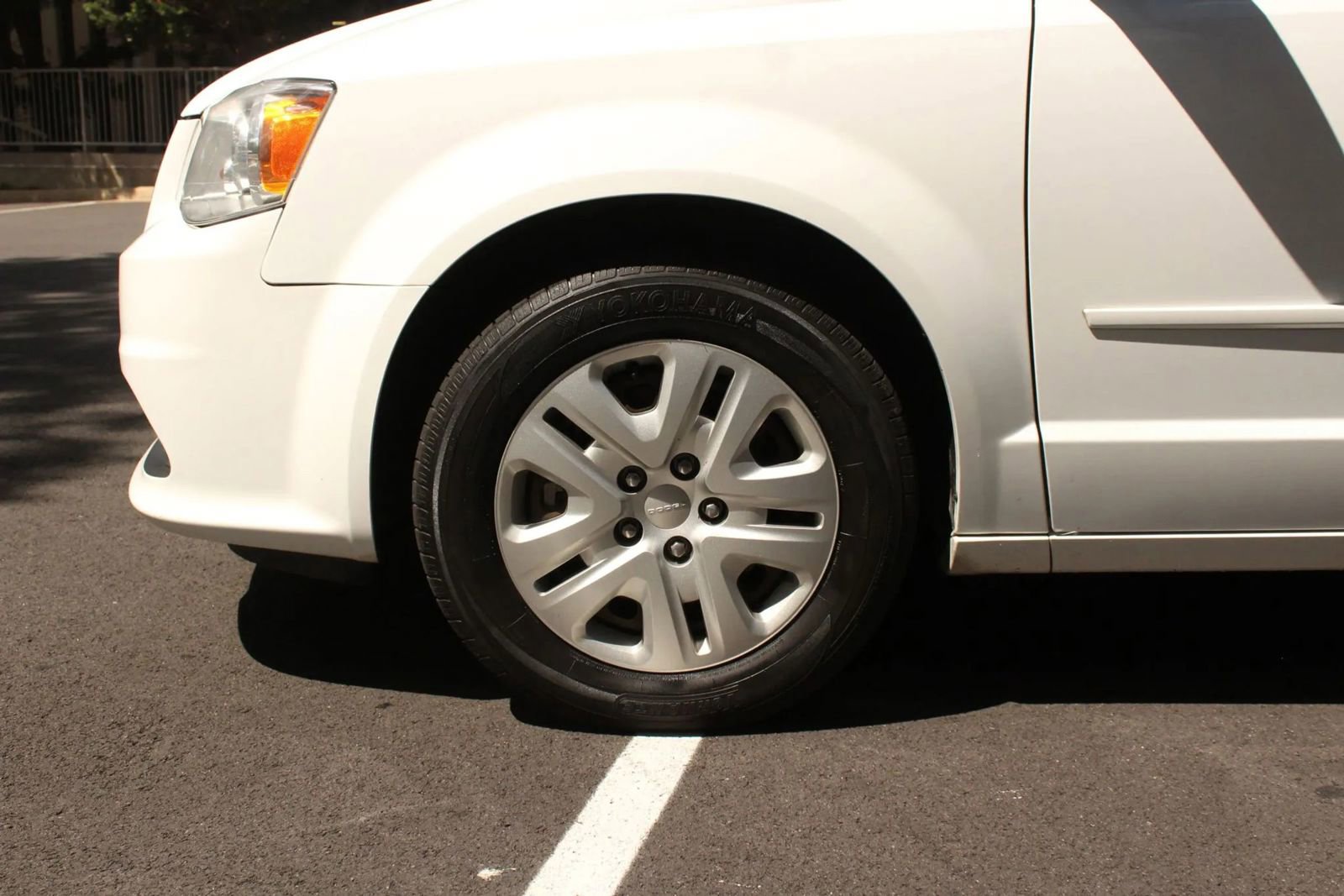 Used 2016 Dodge Grand Caravan SE w/ Quick Order Package 29E SE image 11