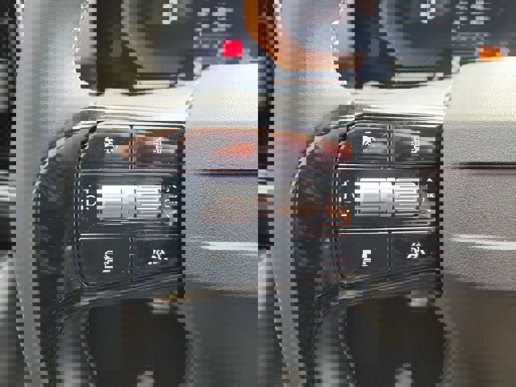 New 2026 Kia Sorento S image 27