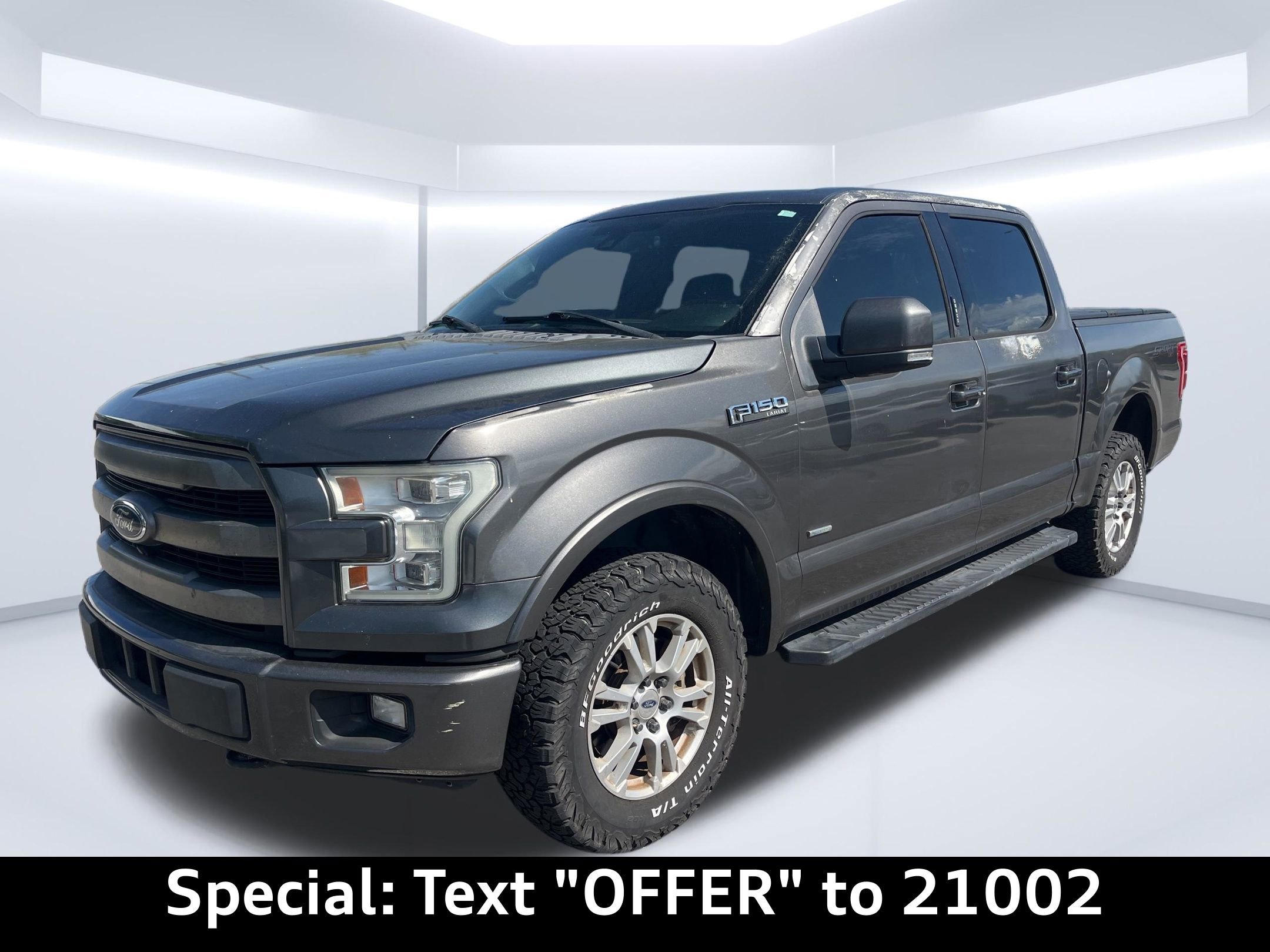 Used 2017 Ford F150 Lariat w/ Equipment Group 502A Luxury AWD/4WD image 3