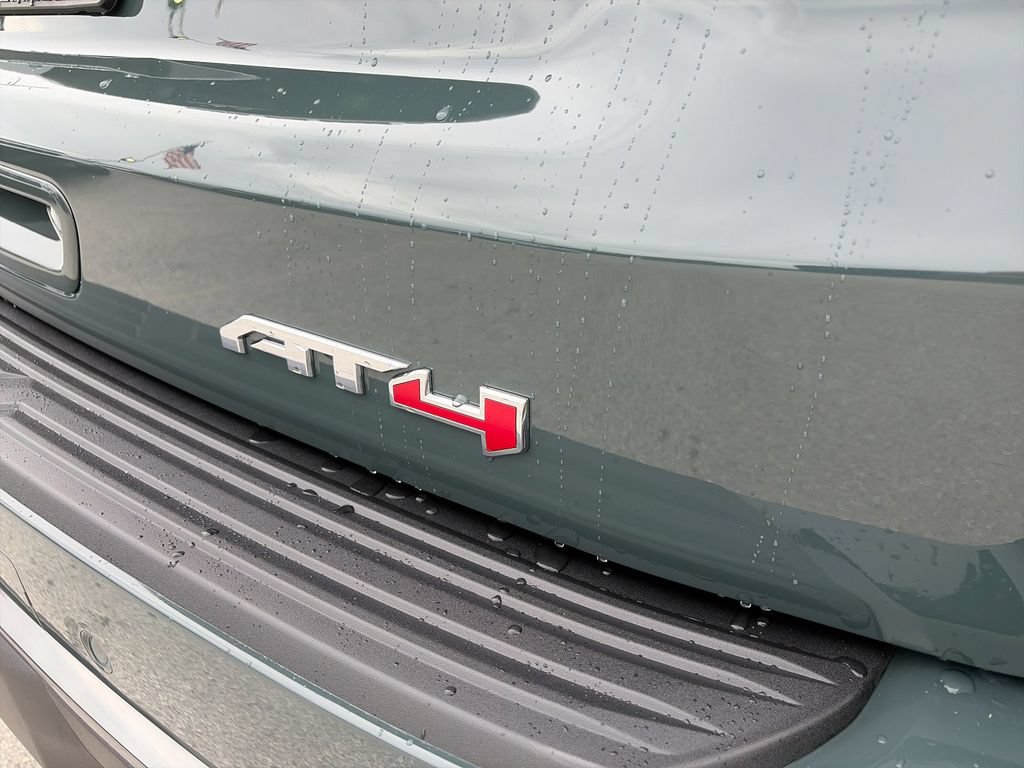 New 2026 GMC Yukon XL AT4 w/ AT4 Premium Plus Package AWD/4WD image 37