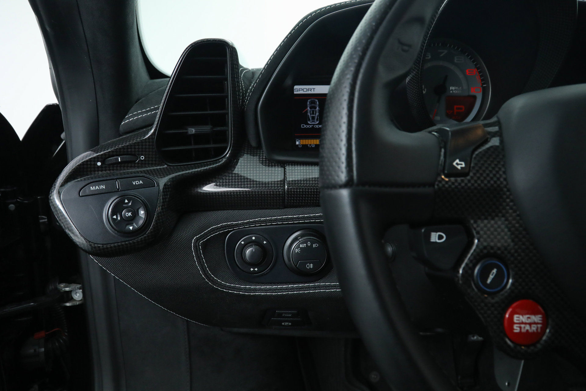 Certified 2015 Ferrari 458 Speciale image 31