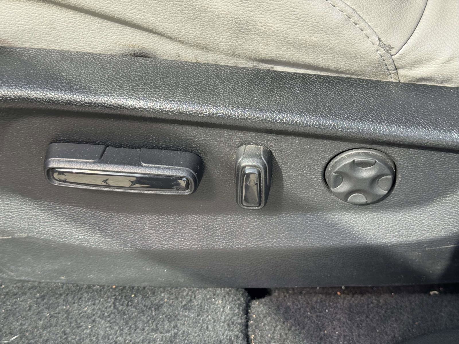 Used 2018 Honda CR-V EX-L image 17