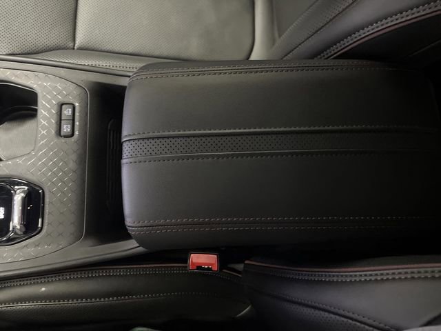 Used 2024 Jeep Wagoneer Launch Edition image 22