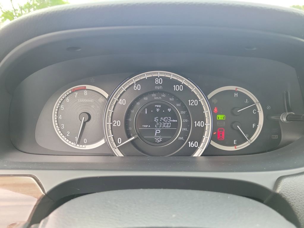 Used 2016 Honda Accord EX-L image 26