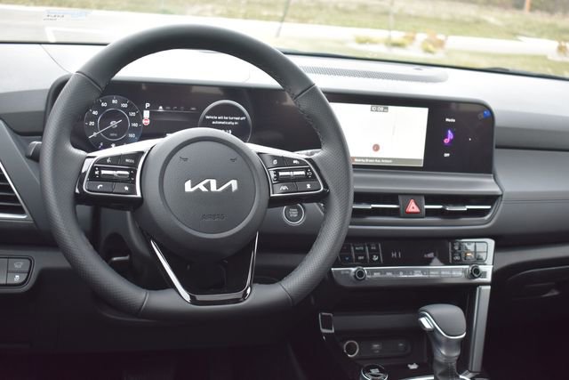 New 2026 Kia Seltos SX w/ SX Sunroof Package image 22