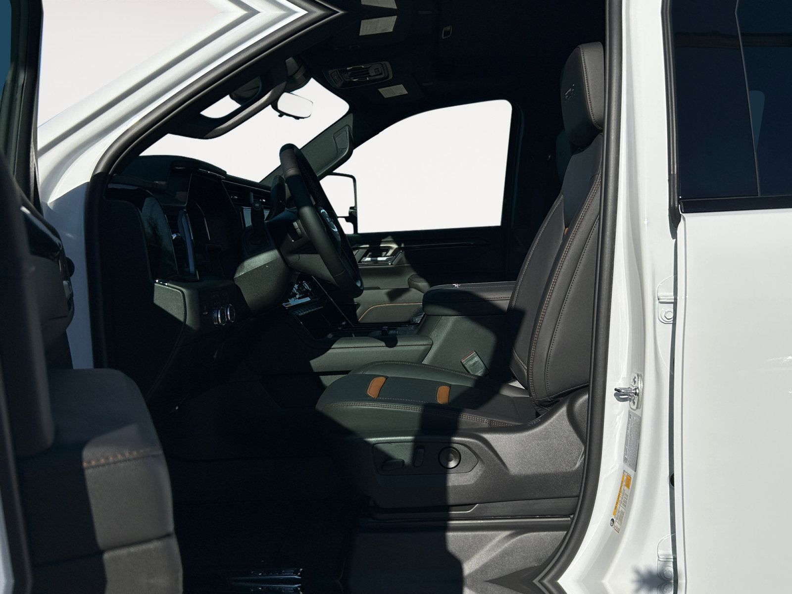 New 2026 GMC Sierra 2500 AT4 w/ AT4 Premium Plus Package image 23