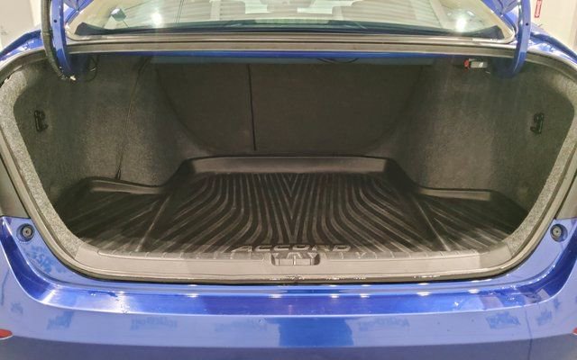 Used 2020 Honda Accord Sport image 12