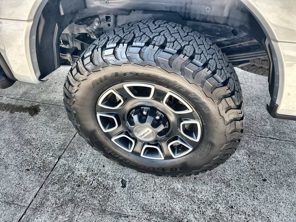 Used 2024 Ford F250 Platinum AWD/4WD image 12
