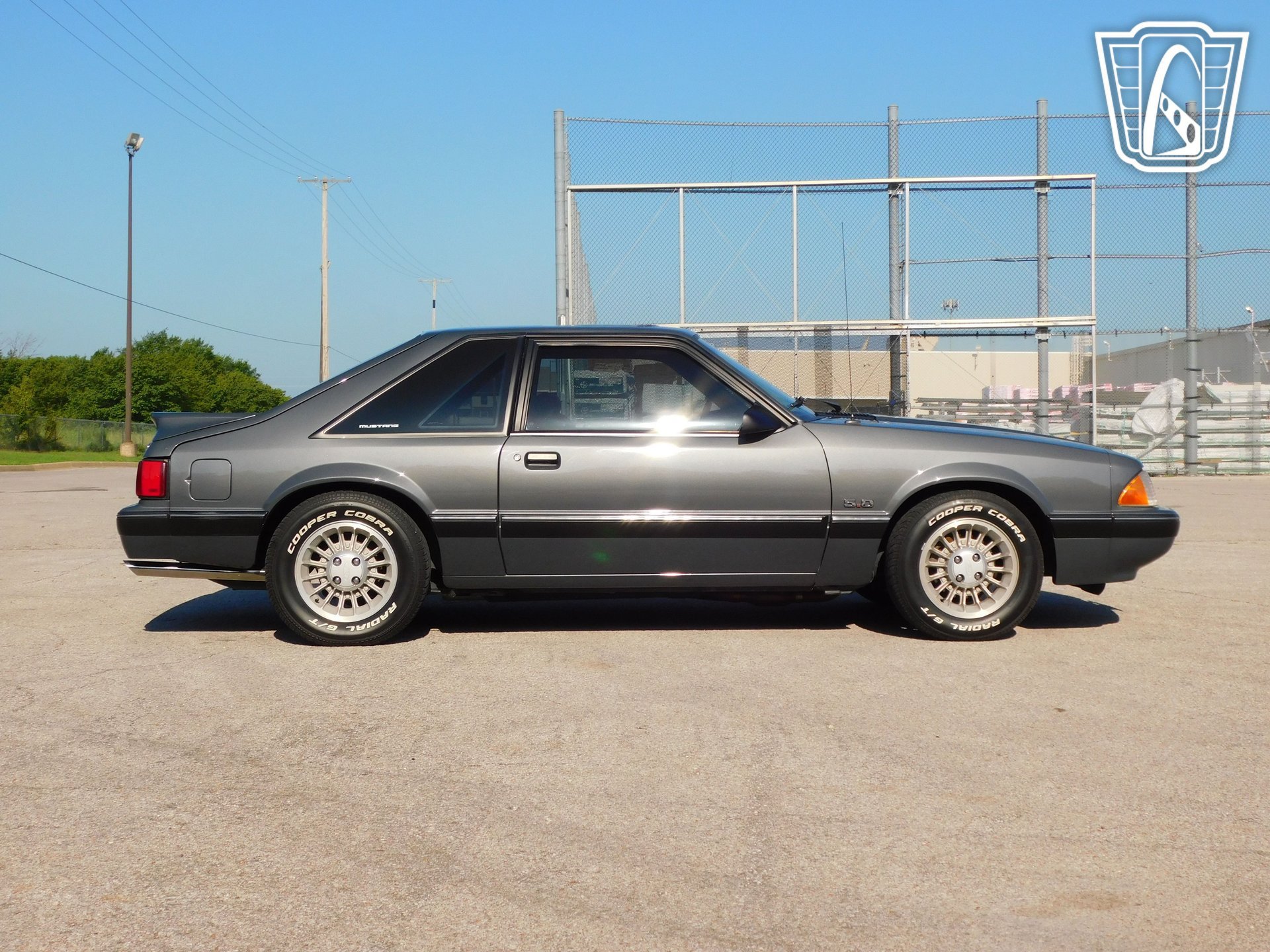 Used 1987 Ford Mustang LX RWD image 30