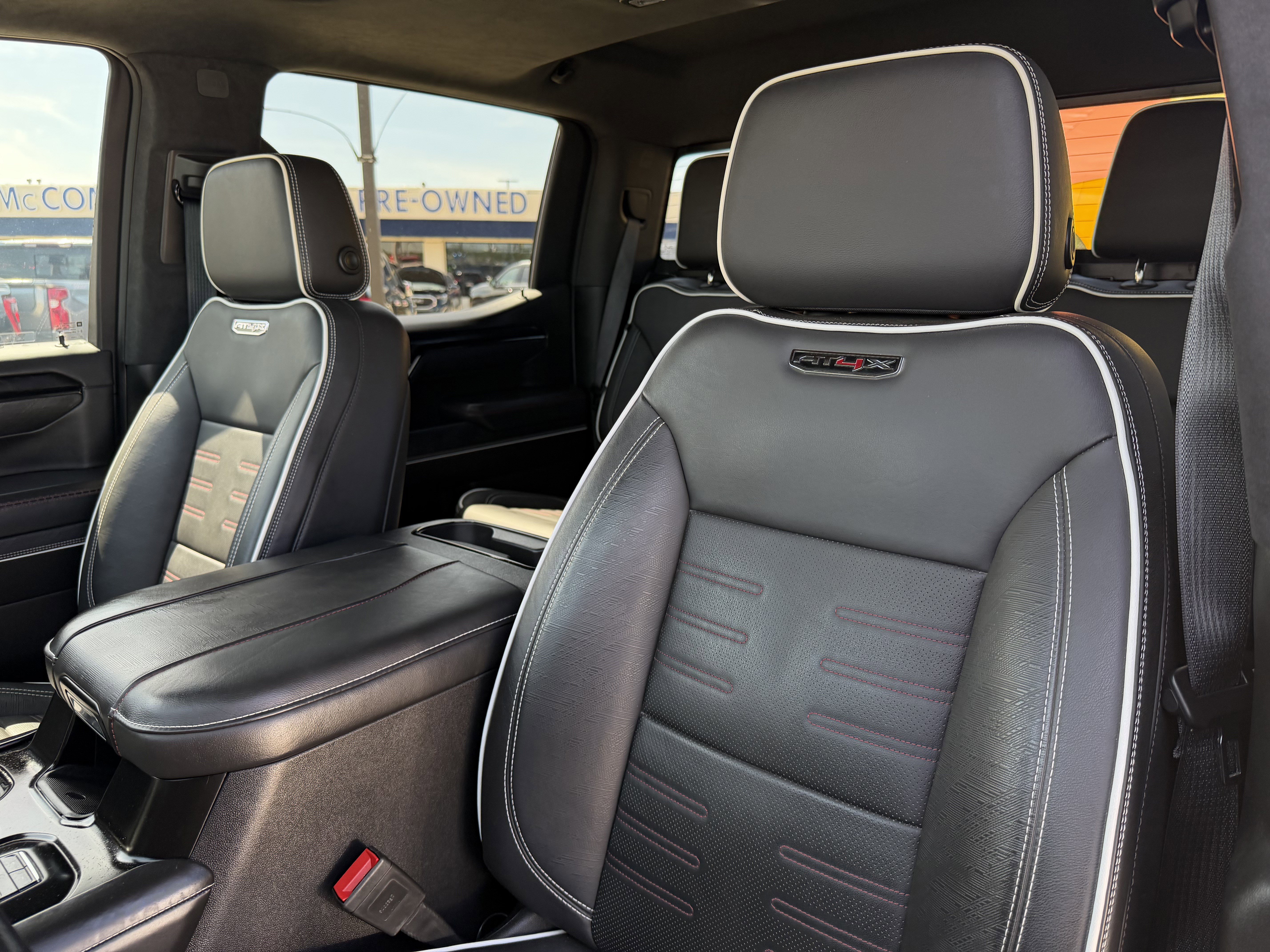 Used 2023 GMC Sierra 1500 AT4X AWD/4WD image 18