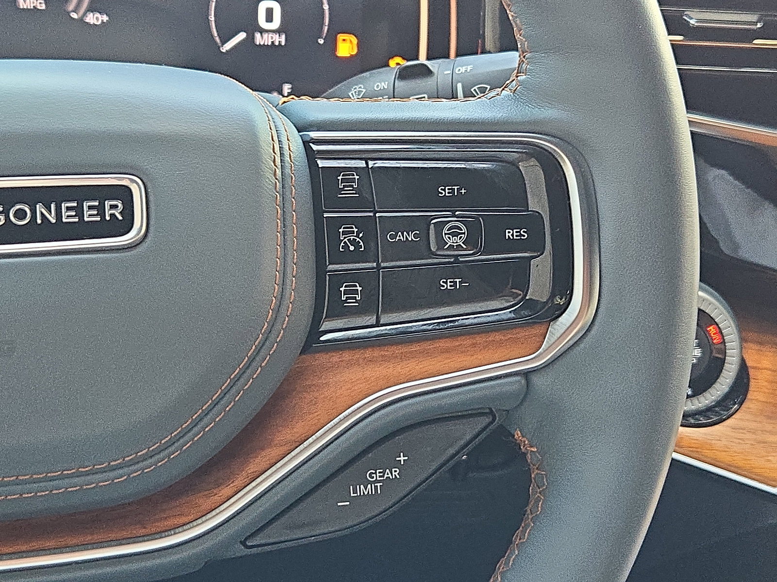 Used 2023 Jeep Grand Wagoneer L Series III w/ HD Trailer Tow Package image 22