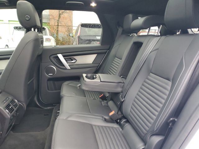 Used 2025 Land Rover Discovery Sport Dynamic SE AWD/4WD image 13