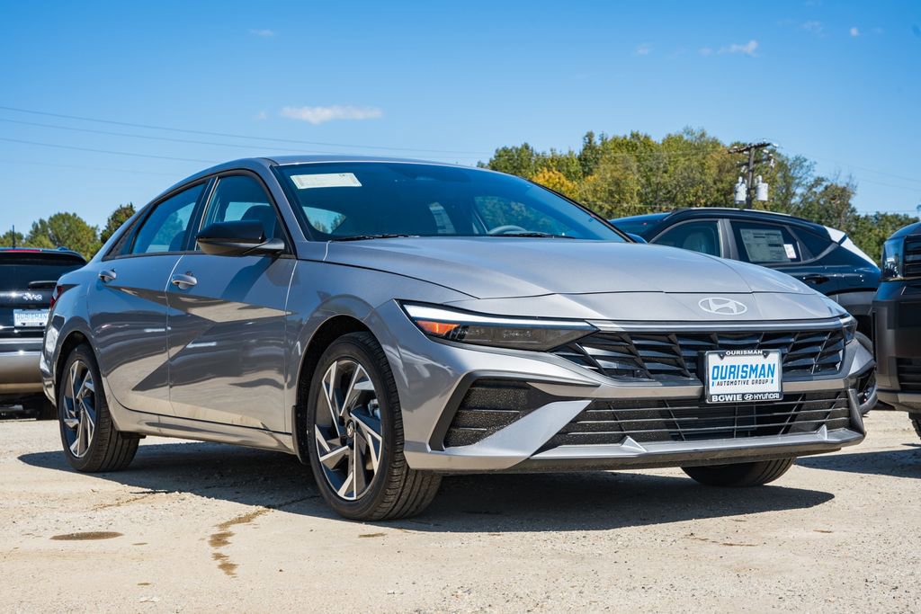 New 2025 Hyundai Elantra Sport